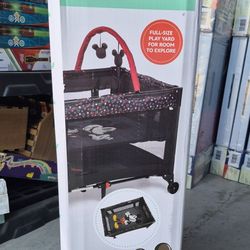 Mickey Mouse 3D Ultra Play Yard