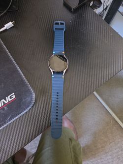 Samsung Galaxy Watch 5 with Charging Cable