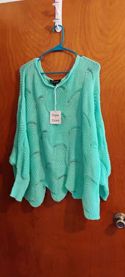 Davi & Dani Mint Green Open Knit Sweater