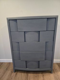 Chest of Drawers