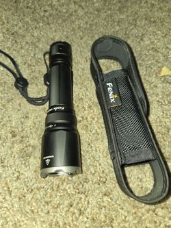 Fenix TL21R