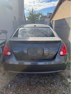 2008 Nissan maxima (not running)PARTS!!