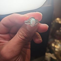 Opal And Diamond Ring 