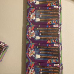 Cosmetic Brush Set Cinnamon Toast Crunch NeW