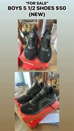 Boys shoes 5 1/2