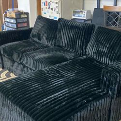 New Sectional Jumbo Corduroy Couch with Chaise! Free Assembly! 