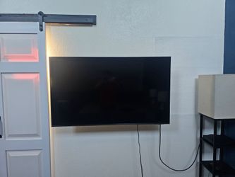 Samsung flat-screen bluray player combo