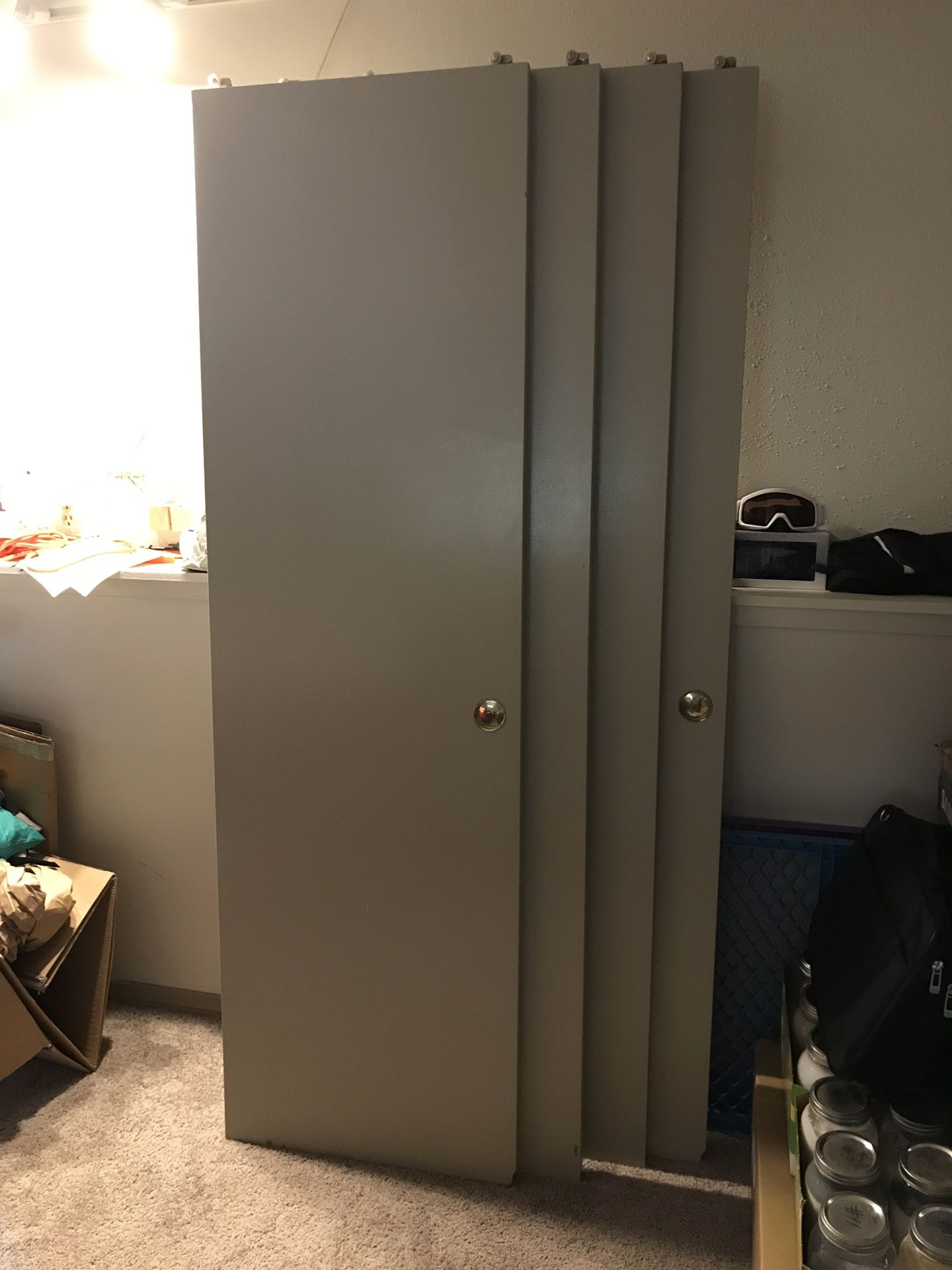 4 Closet Sliding Doors for $20