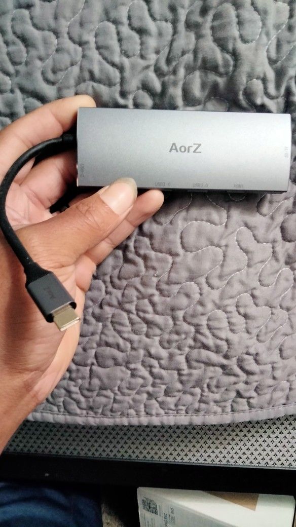Laptop USB C Adapter/Port/Hub