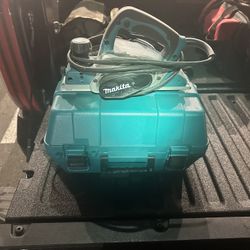 Makita Electric Planer