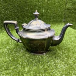 Vintage International Silver 04300 Silver Soldered 1 Pt Bretton Hall Teapot