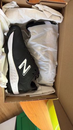 New Balance cleats size 5 1/2 women’s