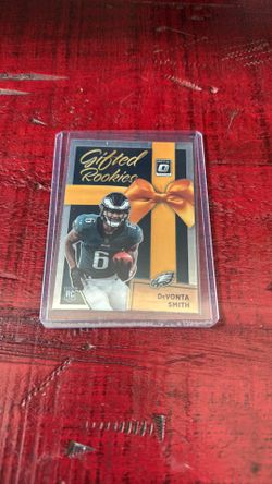 Devonta Smith gifted Rookie Optics