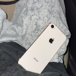 iPhone 8 Rose Color