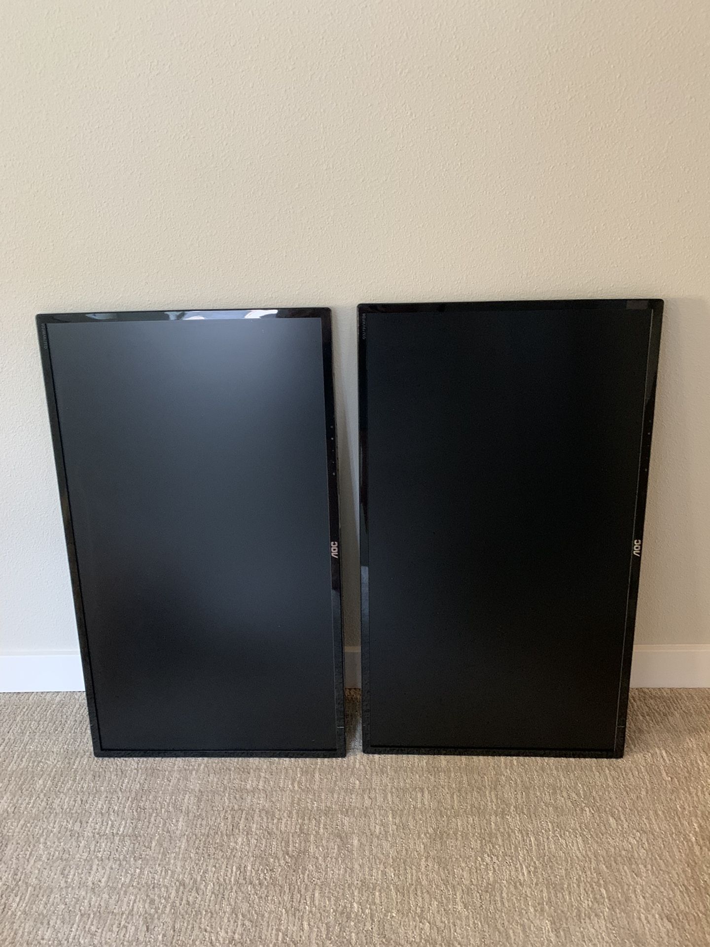 Two AOC 31.5” Monitors
