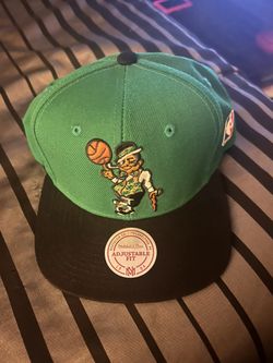 Men Boston Celtics SnapBack Hat