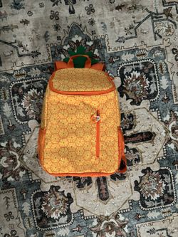 SUN SQUAD 20 Can Backpack Pineapple Cooler