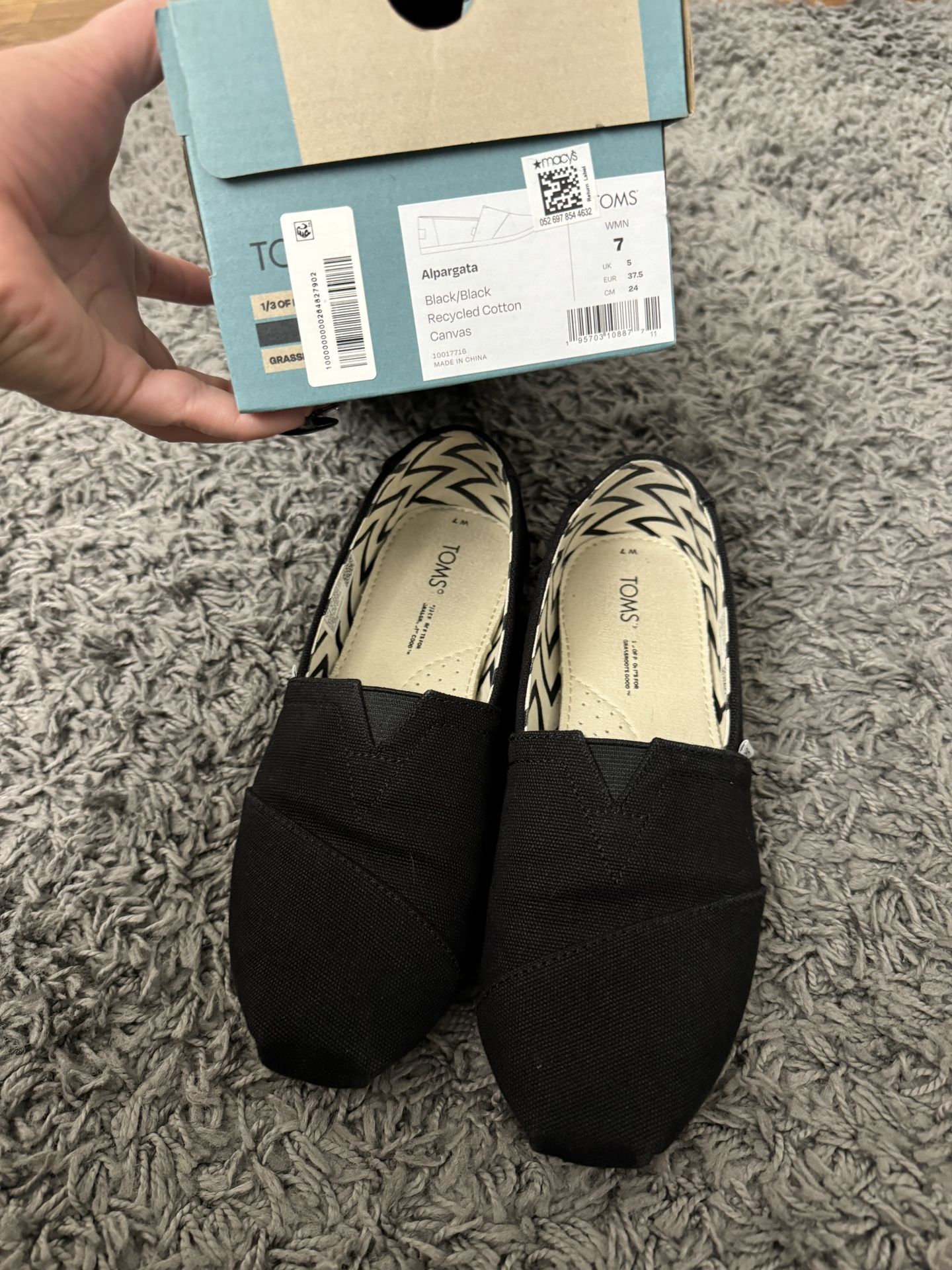 Toms Alpargata Women’s Size 7