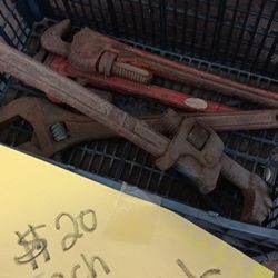 All  4 Vintage Wrenches 50$all