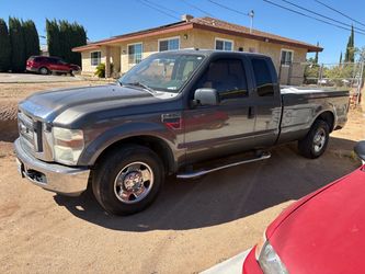 Ford F-250 Super Duty Extended Cab Pickup Truck