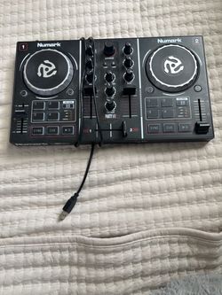 Numark Party Mix DJ Controller