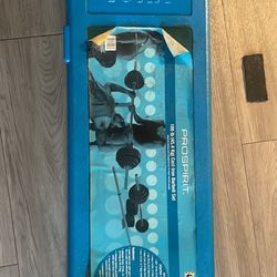  200 lb total weight set
Includes barbell and all plates
Barely used Perfect for home gym