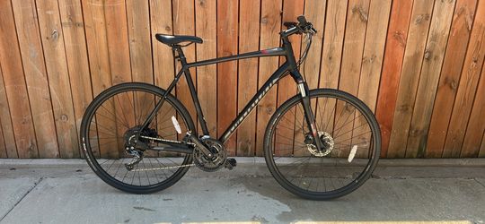 Specialized Crosstrail Sport Disc Commuter Fitness Hybrid with Disc Brakes