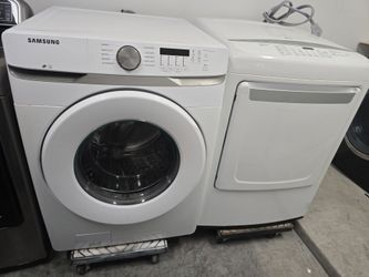 SAMSUNG WASHER AND DRYER SET