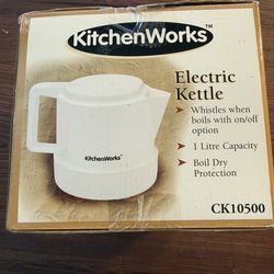 New With Tags Vintage KitchenWorks Electric Kettle
