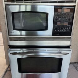 GE Profile™ 30" Built-In Combination Convection