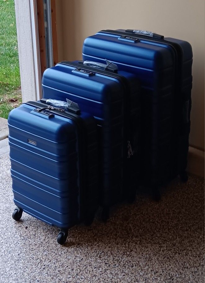 Set of 3 Suitcases