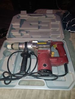 Chicago Electric Model 97743 1" Rotary Hammer