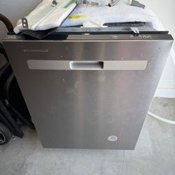 Whirlpool Dishwasher wdp540hamz 2
