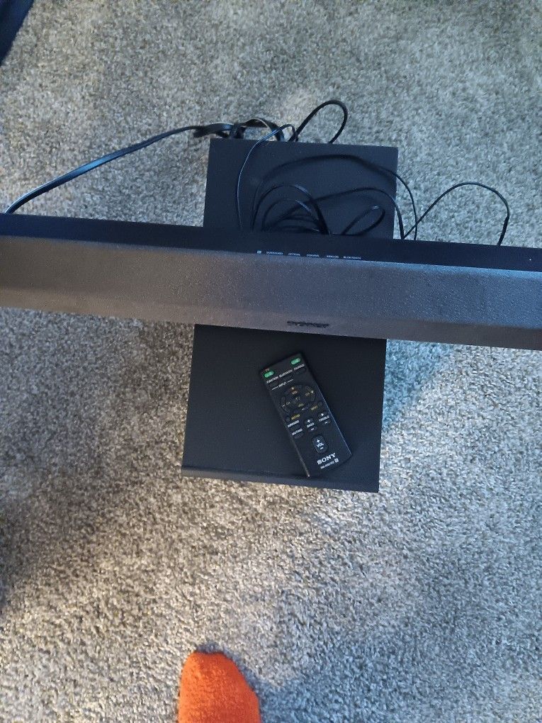 Sony Subwoofer And Sondbar With Remote Bluetooth 