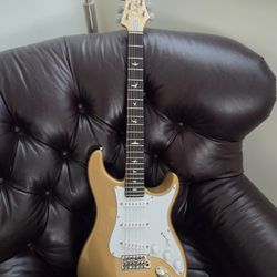 PRS Silver Sky - Golden Mesa 2021