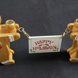 1993 H.D Wooden Gingerbread men Candle Holder Decor By D.C.I SIZE 5"X12"