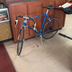 Schwinn Road Bike 130