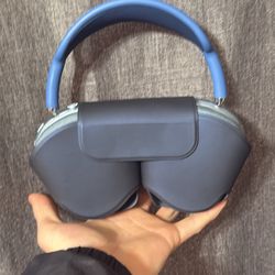 Airpod Maxes (Lightning) Sky Blue