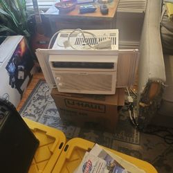 Window Mount AC Unit (Toshiba)