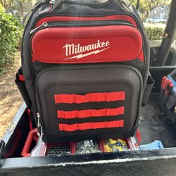 Milwaukee Back Pack 