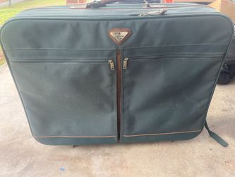 Big Green Suitcase 