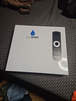 Tankless hot water heater