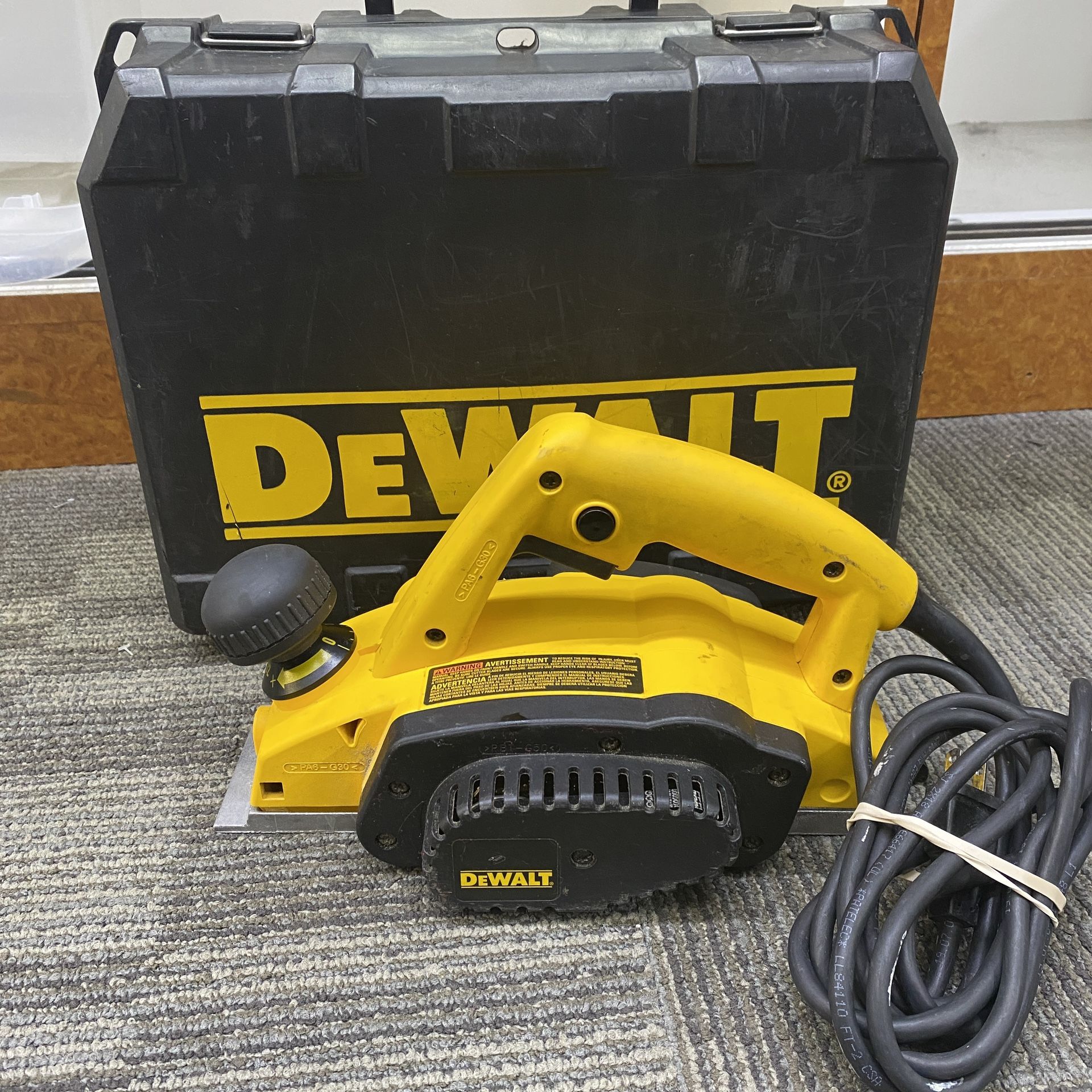 Dewalt PLANER Model Dw690 for Sale in Long Beach, CA OfferUp