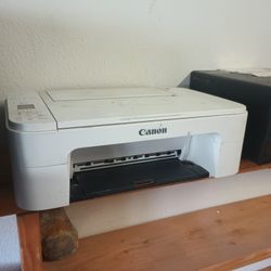 Canon TS 3322 White