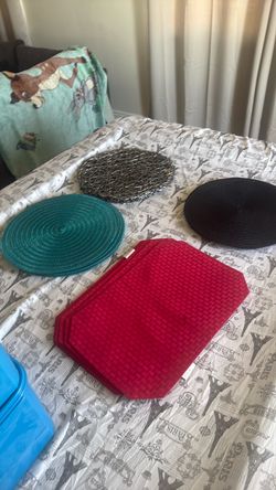 Fykuq Round Cotton Rope Braided Placemats Set of 6, 13 Inch Non‑Slip Heat Resistant Table Mats for Farmhouse Kitchen Decor,