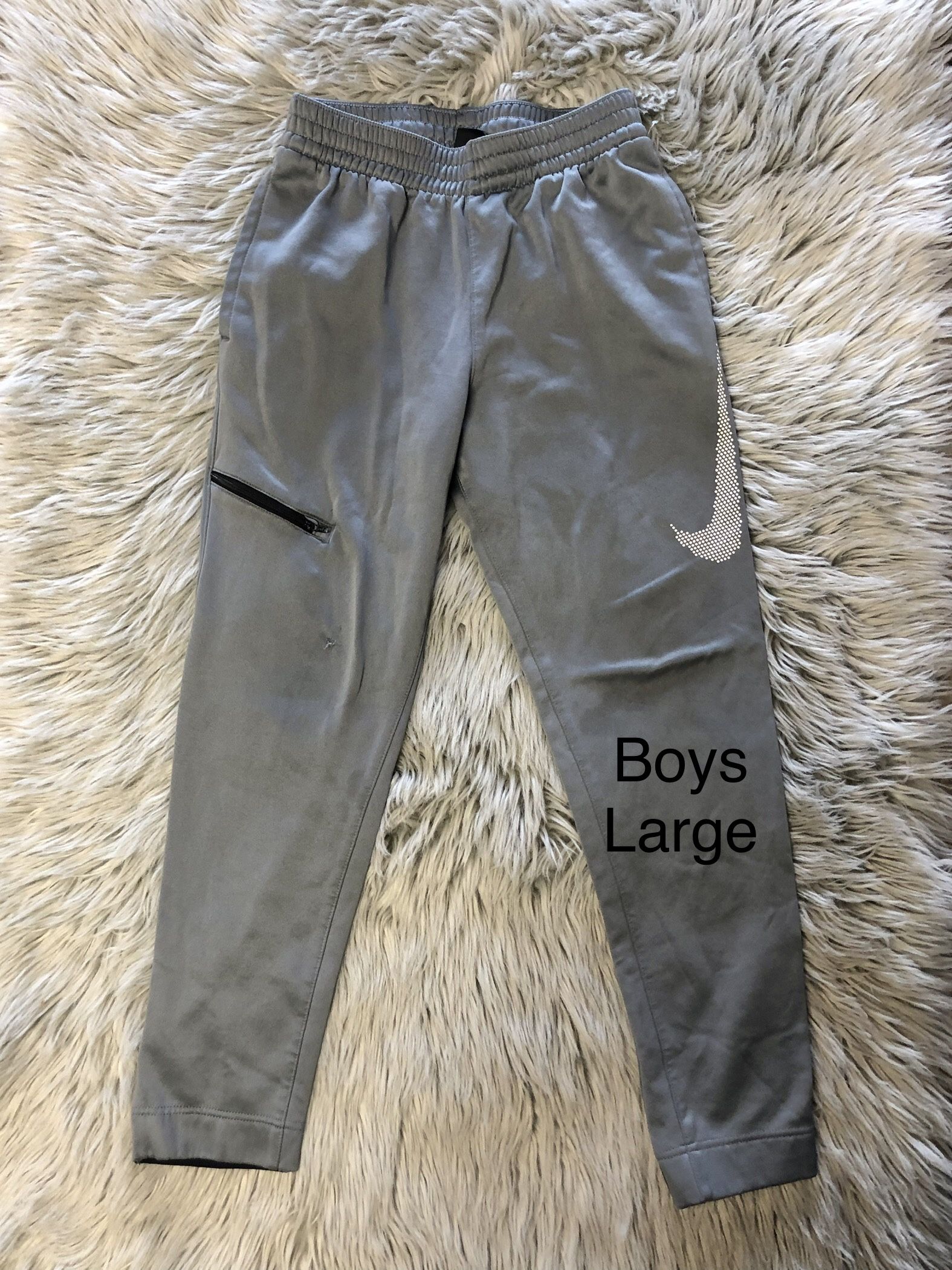 nike boys pants L