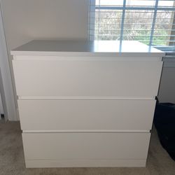 IKEA 3-drawer Dresser/storage 