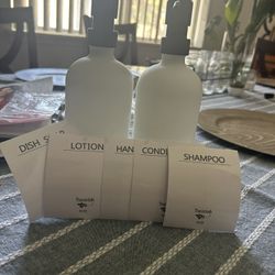 Brand-New Soap Dispensers with Bamboo Tray And Waterproof Stickers