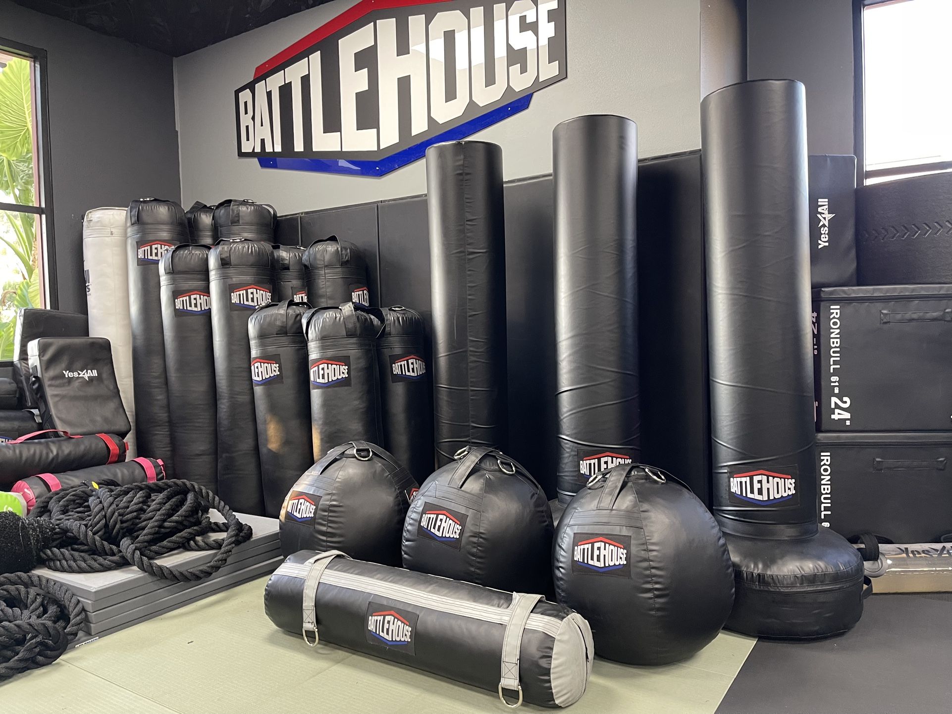 PUNCHING BAGS🔹HEAVY BAGS🔹MMA BJJ BOXING GYM EQUIPMENT