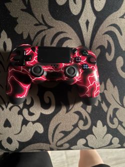 PS4 controller